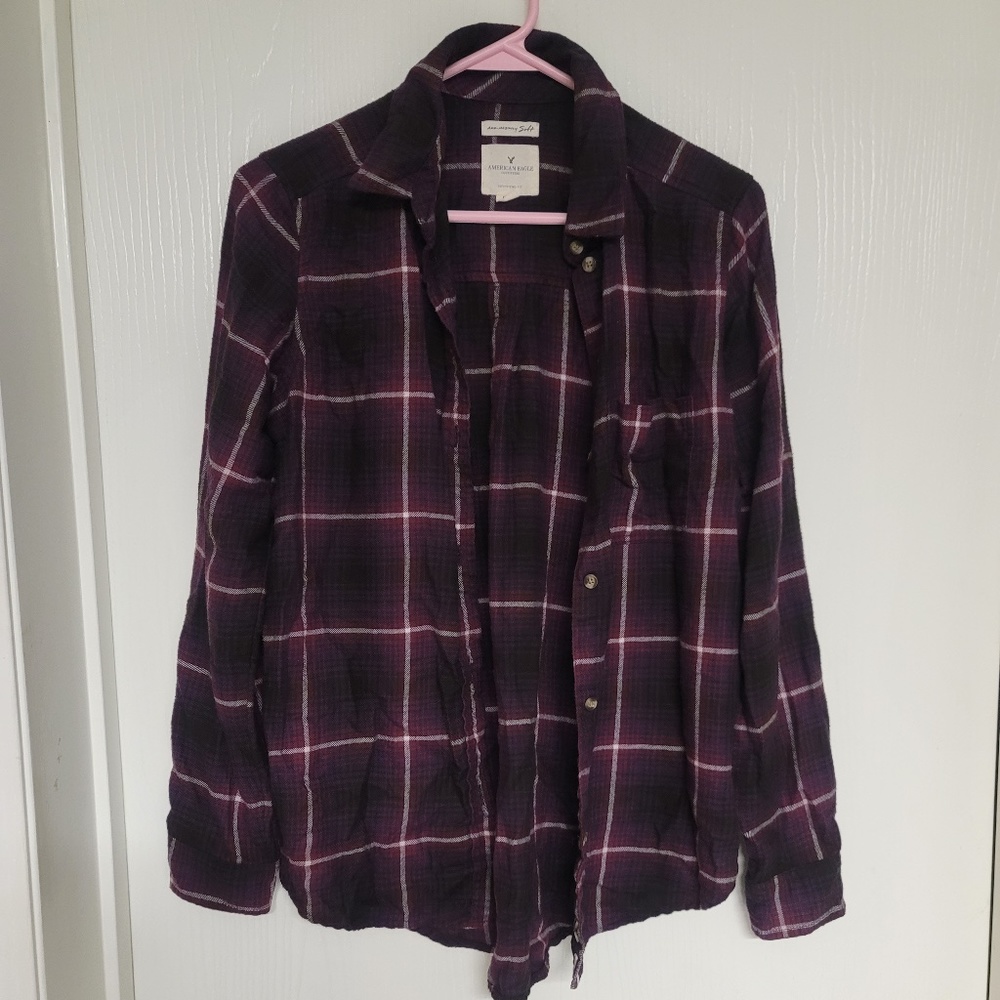 womens american eagle purple/red looking plaid flannel shirt boyfriend fit